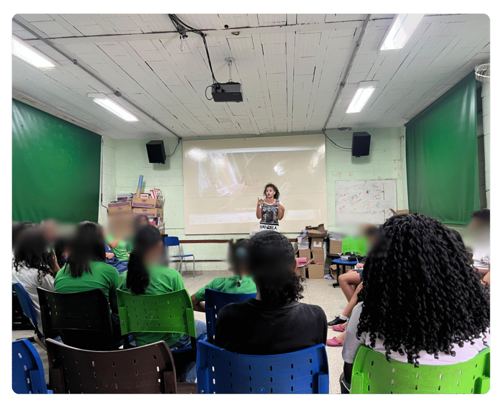 Ação realizada na Escola Municipal Israel Pinheiro no Alto Vera Cruz